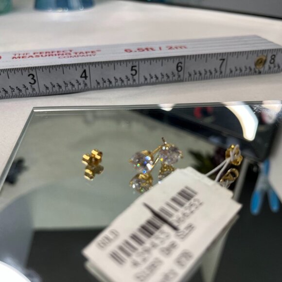 Nordstrom Gold Tone CZ Solitaire Stud Earrings Classic Round Sparkle One Size - Picture 8 of 10